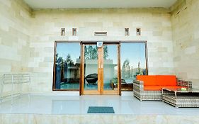 Batur Exotic Villa